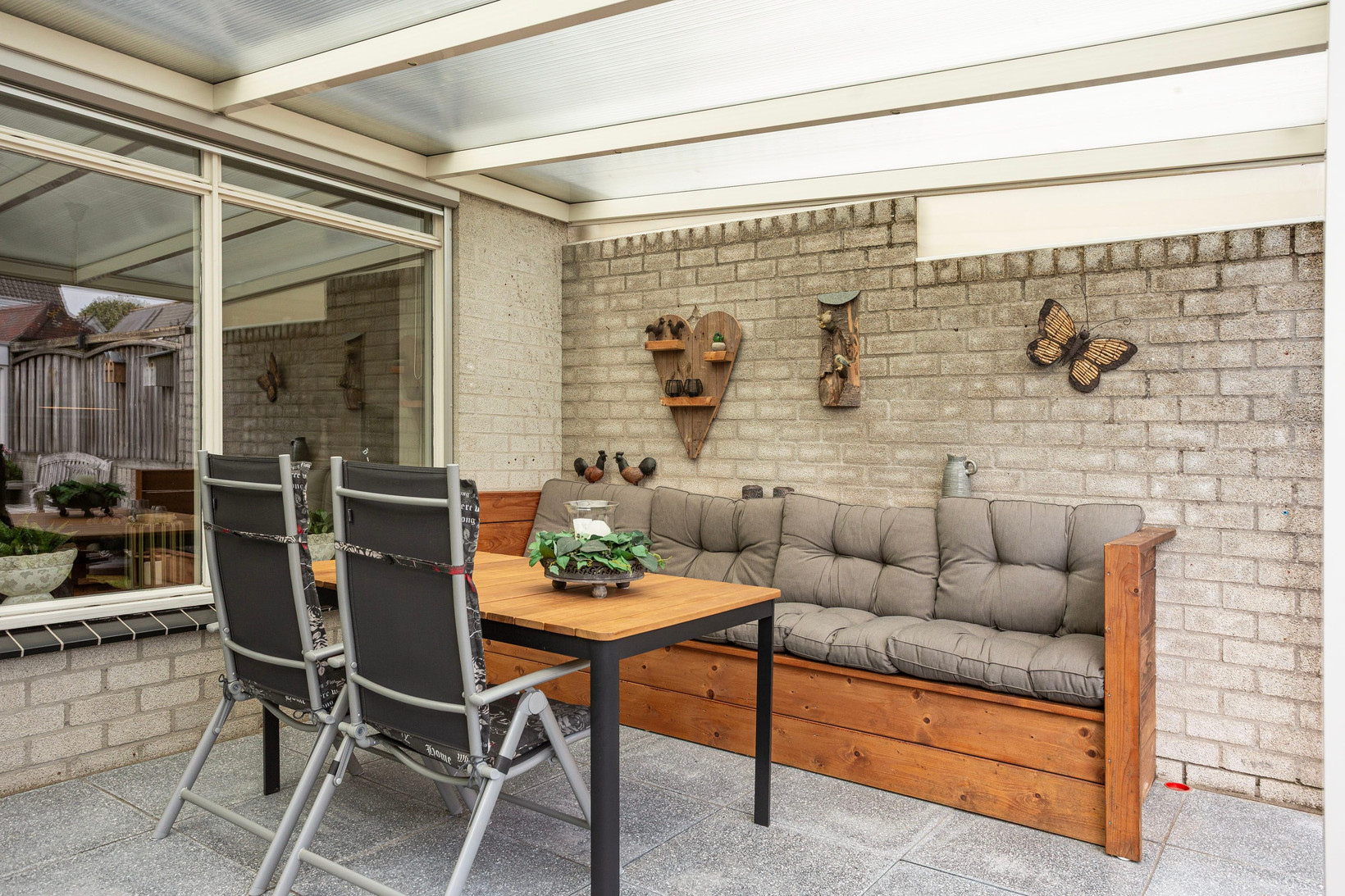 Tussenwoning te koop: Kennedydreef 17, Ede