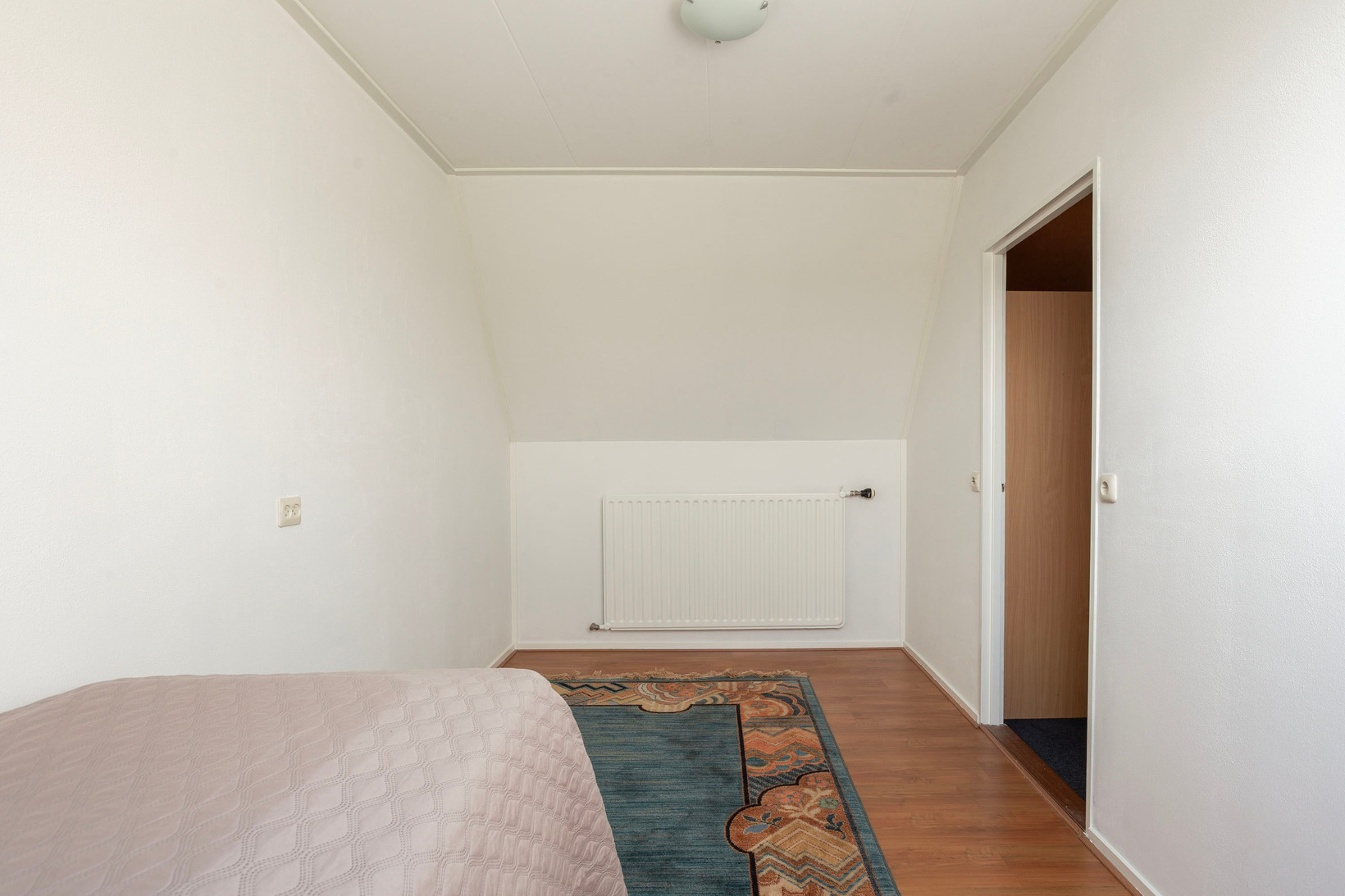Tussenwoning te koop: Kennedydreef 17, Ede