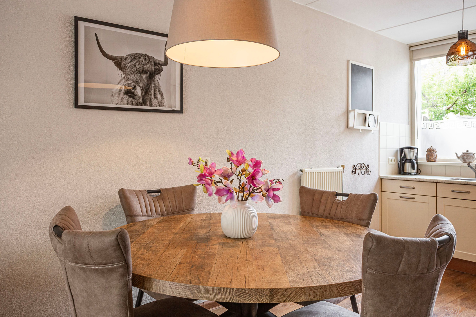 Tussenwoning te koop: Kennedydreef 17, Ede