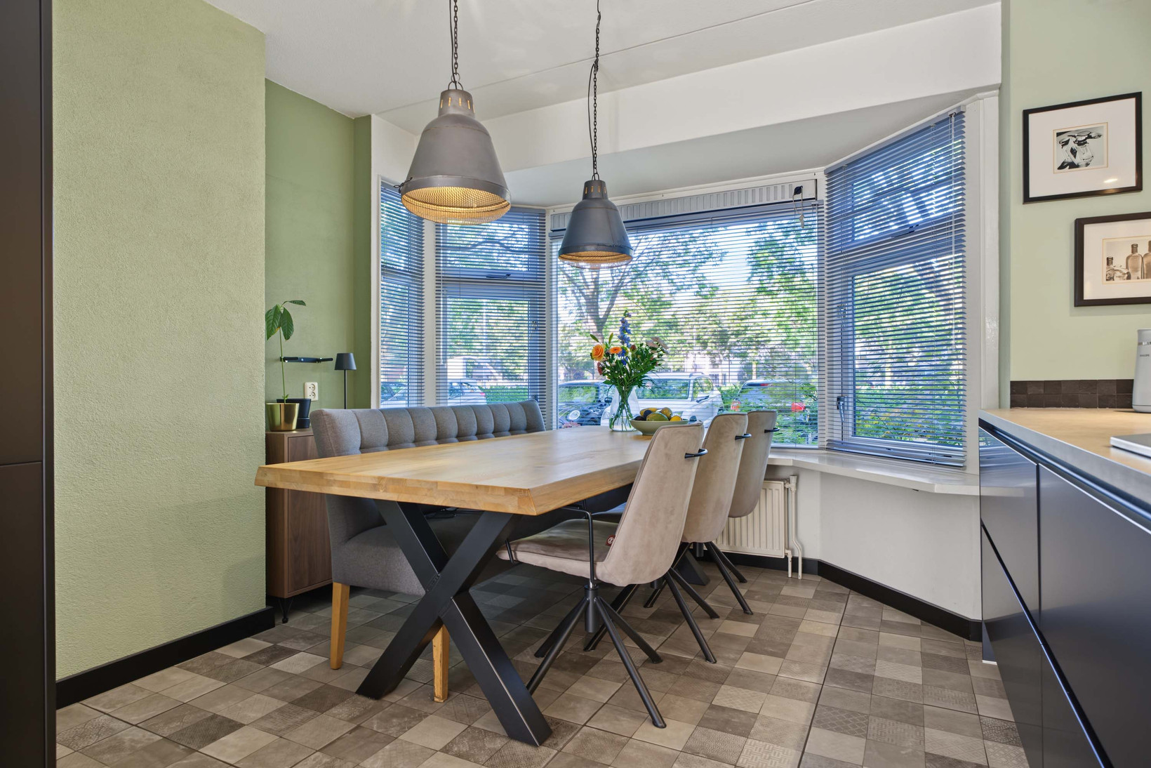 Tussenwoning te koop: Churchilldreef 105, Ede