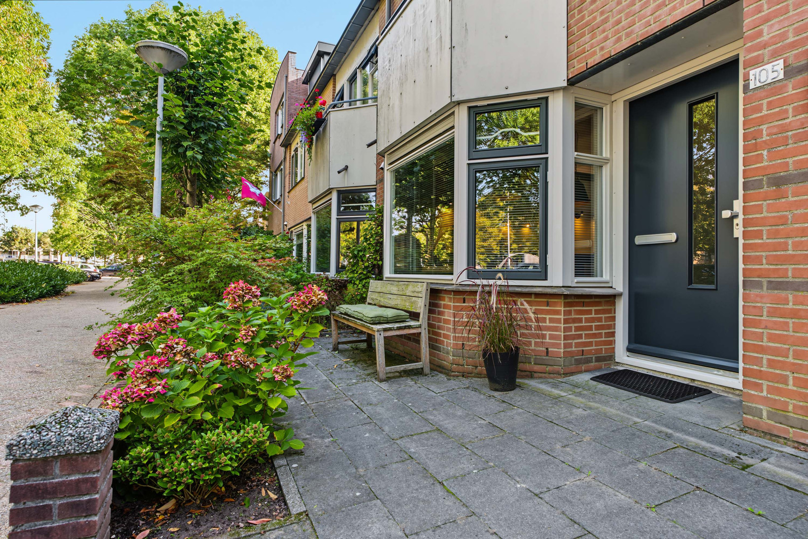 Tussenwoning te koop: Churchilldreef 105, Ede