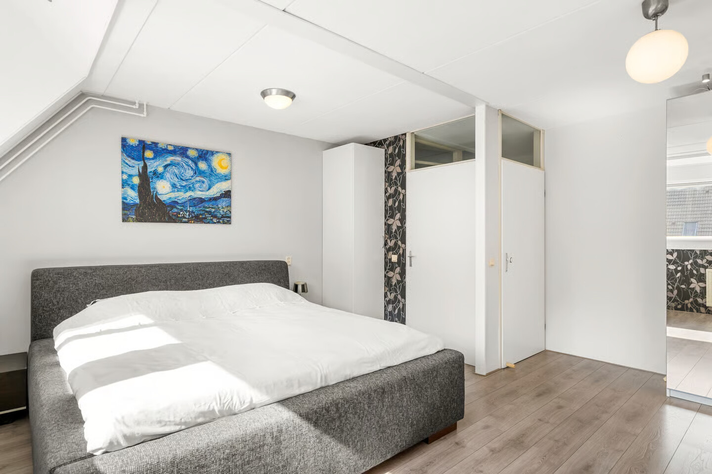 Tussenwoning te koop: Schumansingel 24, Ede
