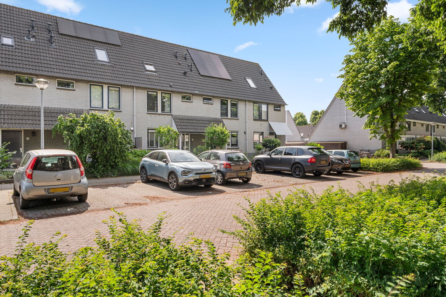 Tussenwoning te koop: Schumansingel 24, Ede