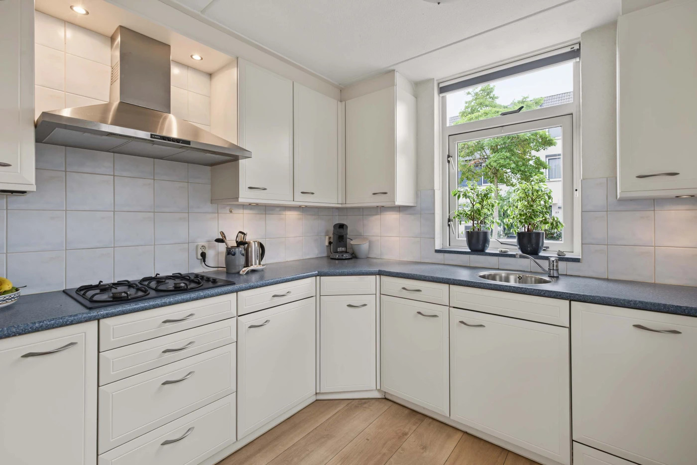 Hoekwoning te koop: Noel-Bakerstate 40, Ede