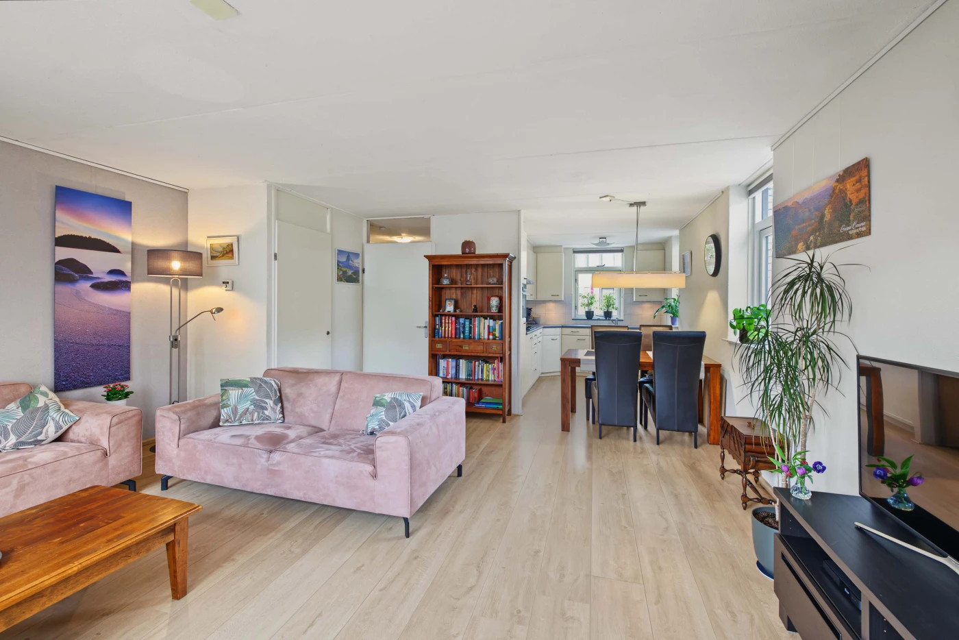 Hoekwoning te koop: Noel-Bakerstate 40, Ede