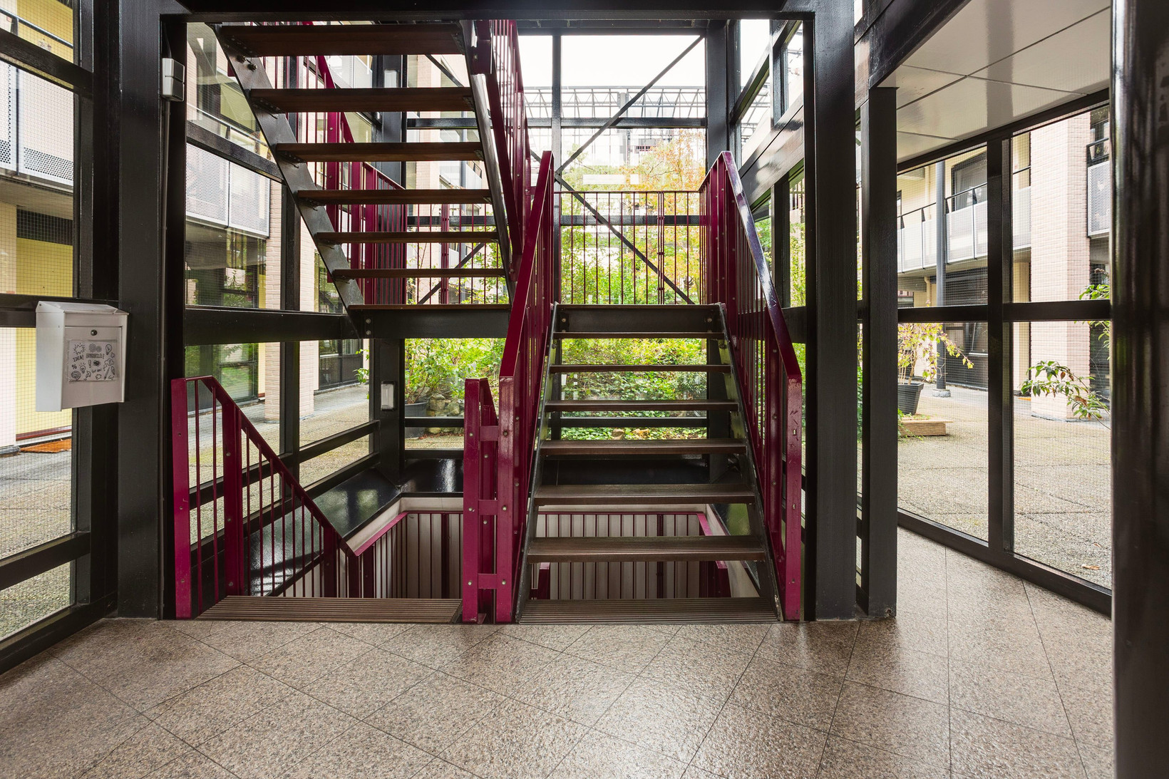 Appartement te koop: Dubčeksingel 142, Ede