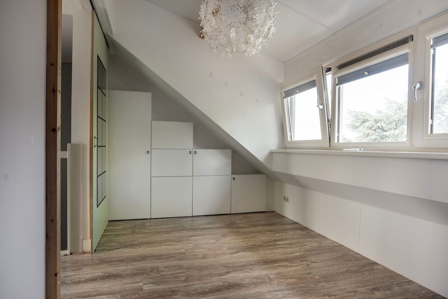 Tussenwoning te koop: Nieuwe Maanderbuurtweg 17, Ede