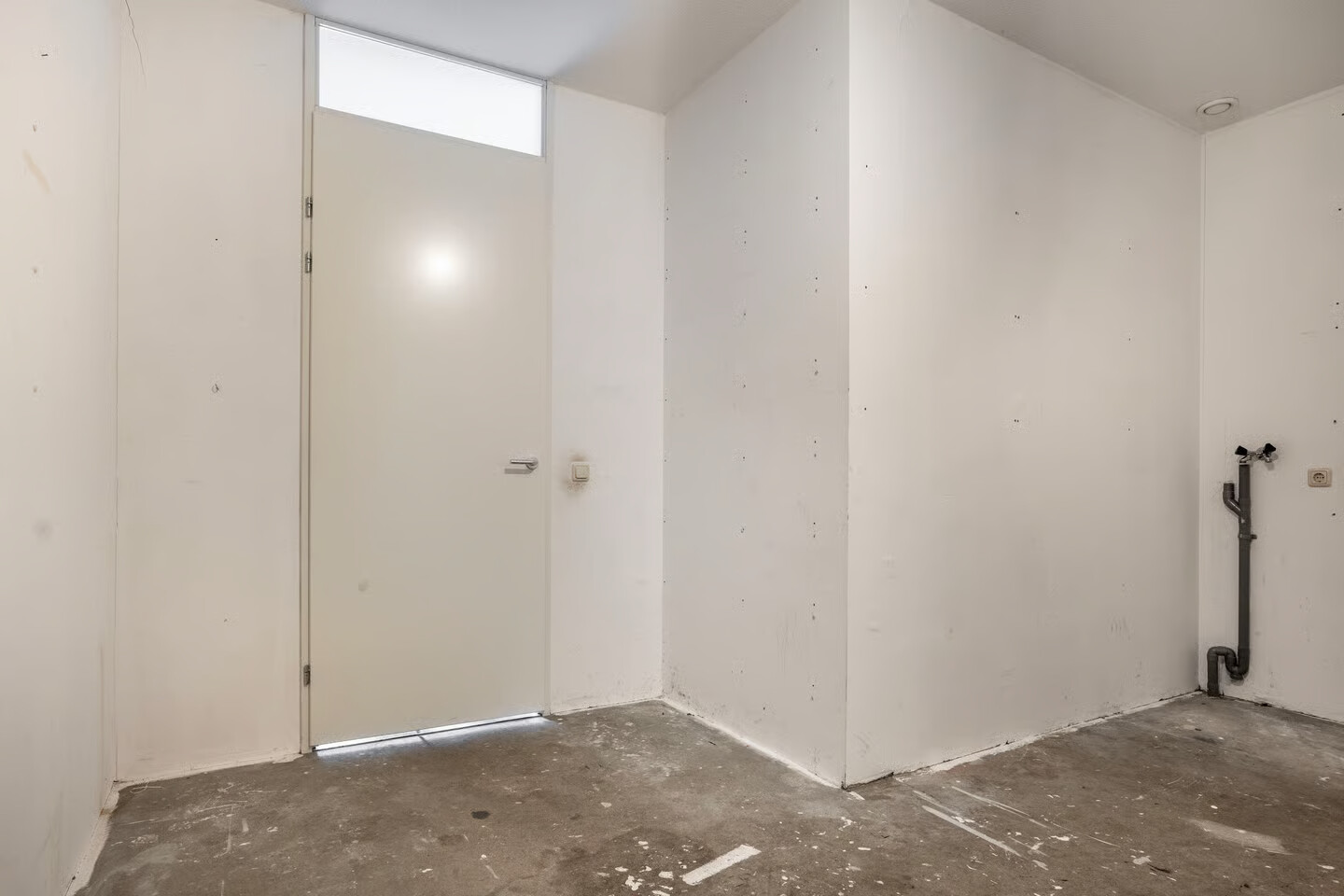Tussenwoning te koop: Nieuwe Maanderbuurtweg 17, Ede