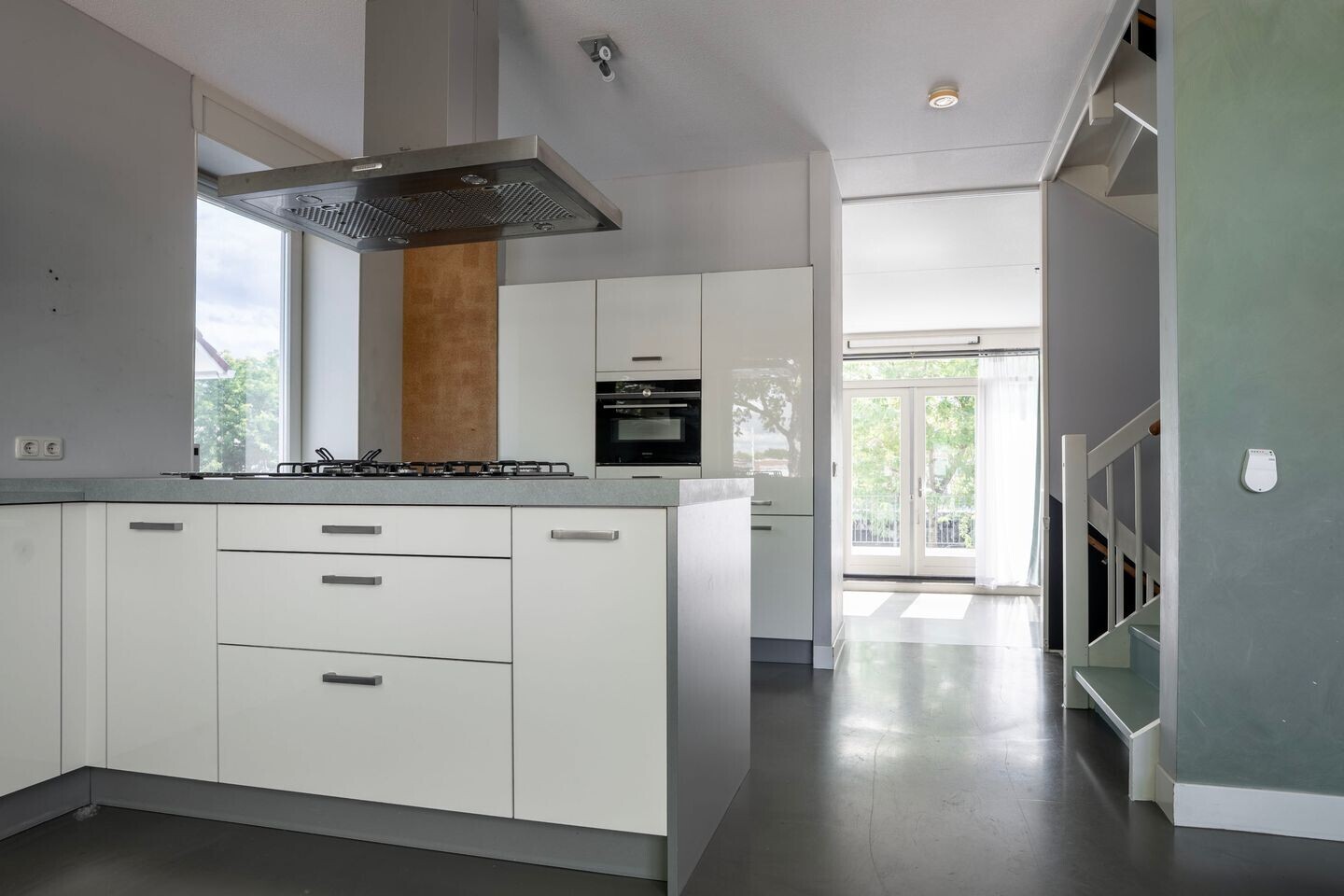 Tussenwoning te koop: Nieuwe Maanderbuurtweg 17, Ede