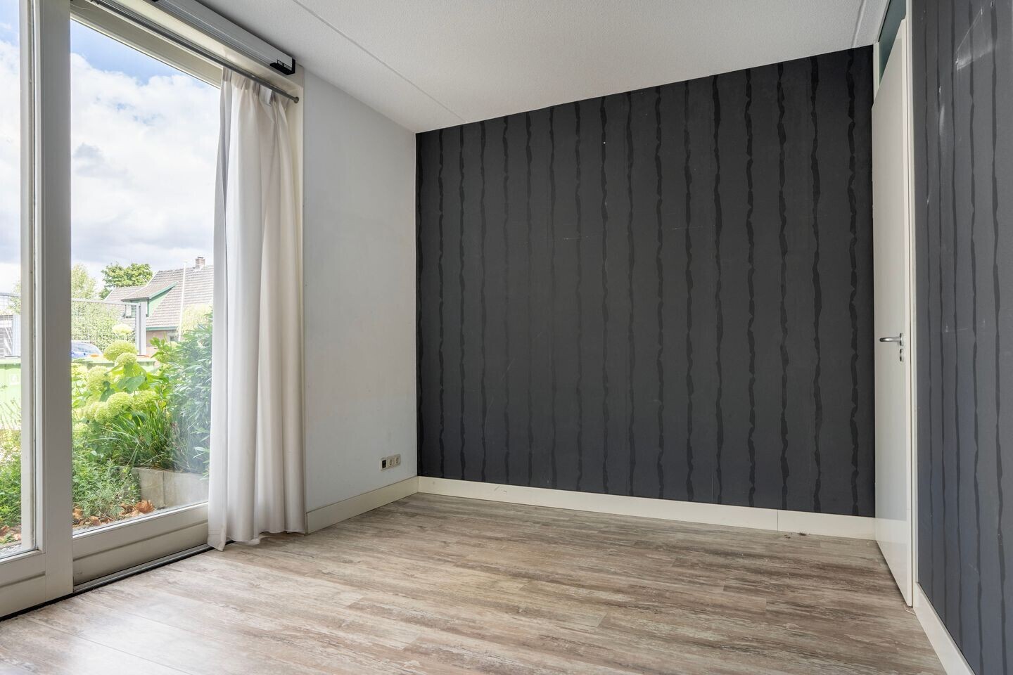 Tussenwoning te koop: Nieuwe Maanderbuurtweg 17, Ede