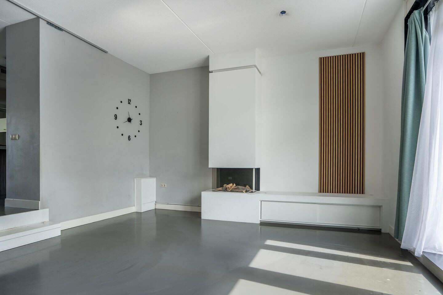 Tussenwoning te koop: Nieuwe Maanderbuurtweg 17, Ede