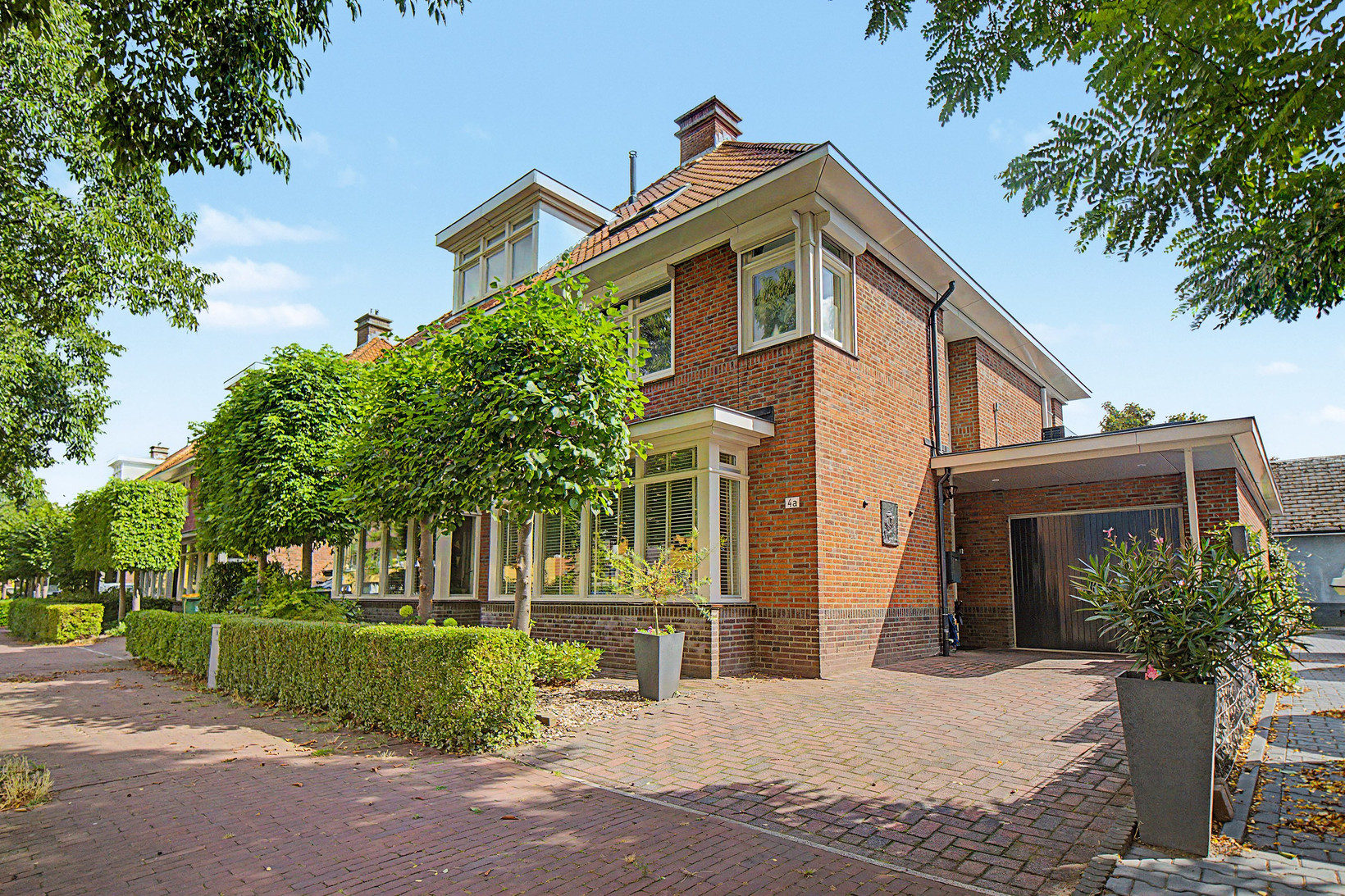 Hoekwoning te koop: Doornlaan 4A, Ede