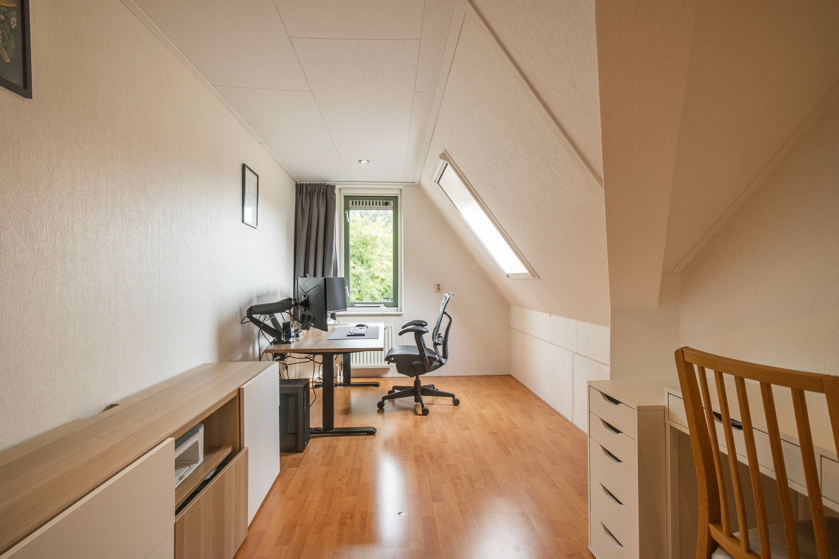 Tussenwoning te koop: Parkhof 44, Ede