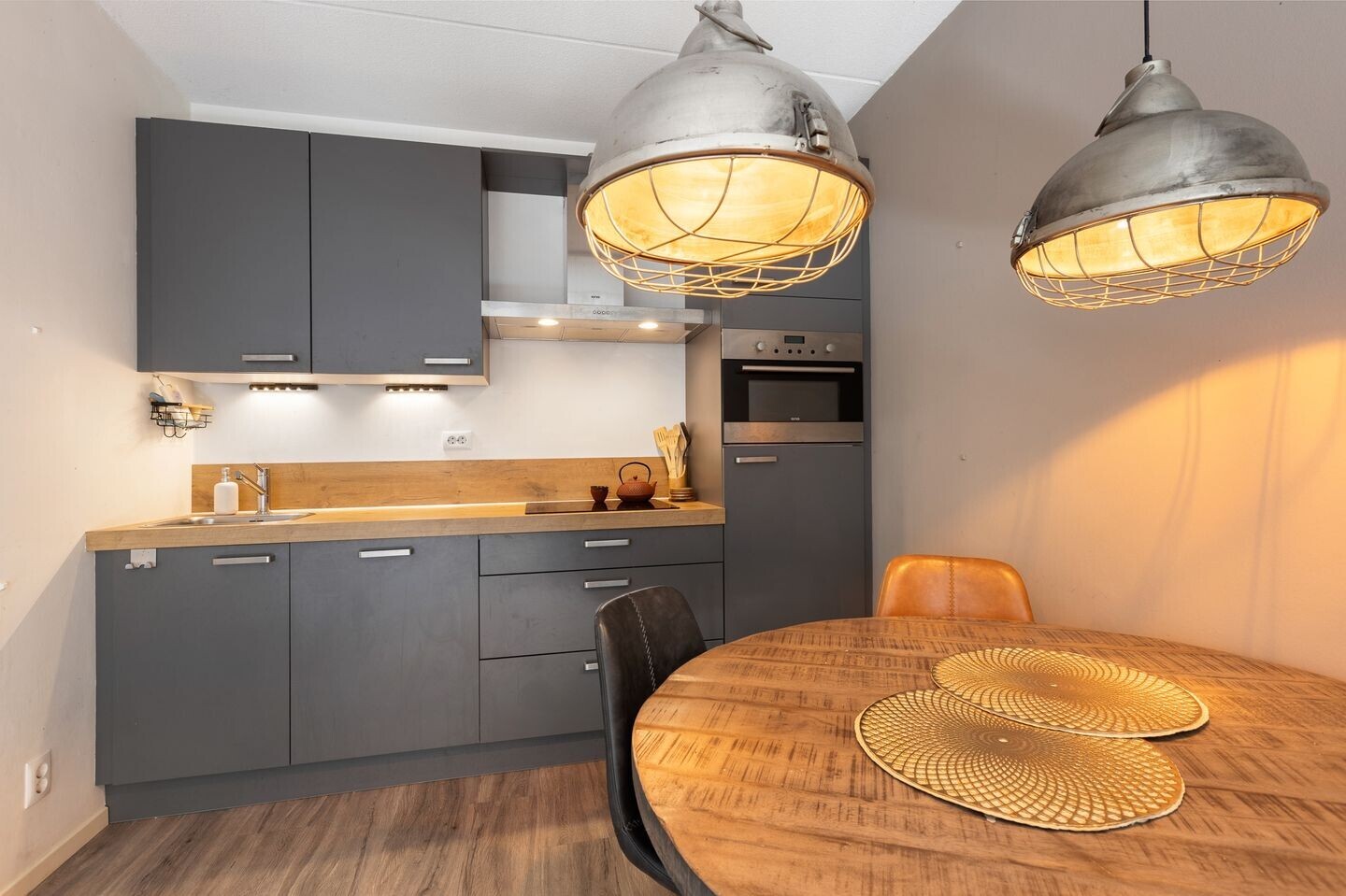 Studio te koop: Parkweg 125A5, Ede