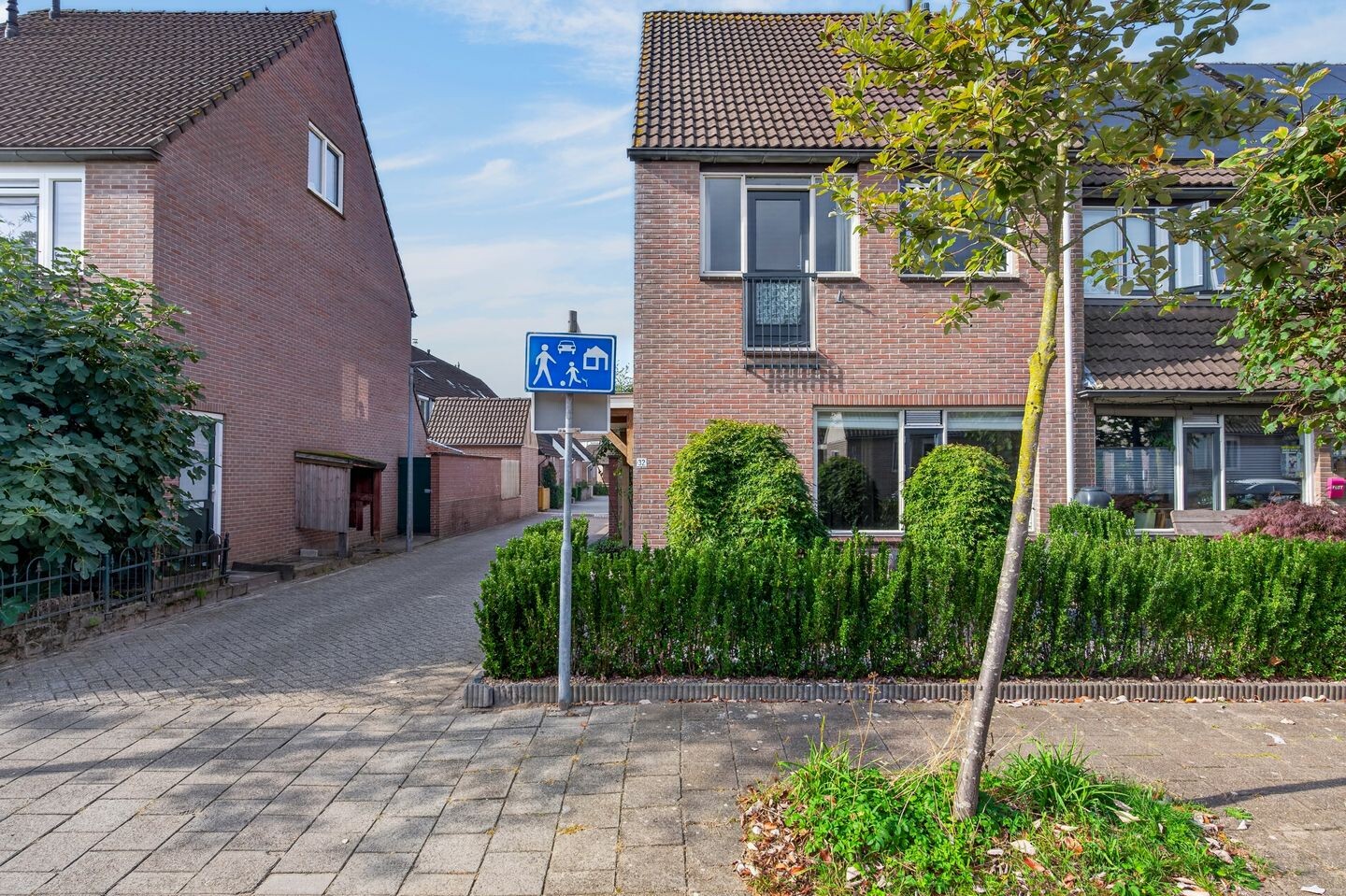 Hoekwoning te koop: Gerard Doustraat 32, Ede