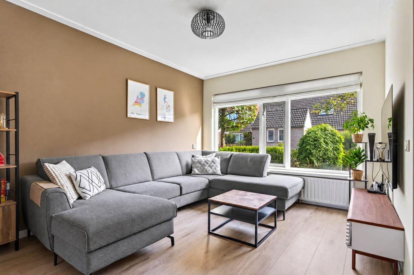 Hoekwoning te koop: Gerard Doustraat 32, Ede