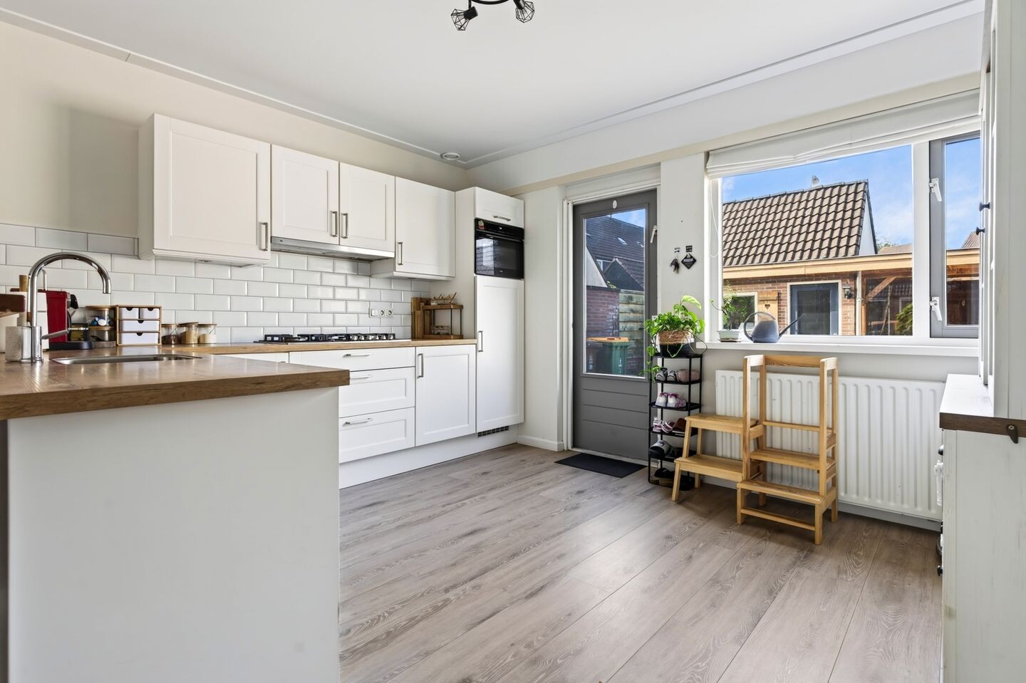 Hoekwoning te koop: Gerard Doustraat 32, Ede
