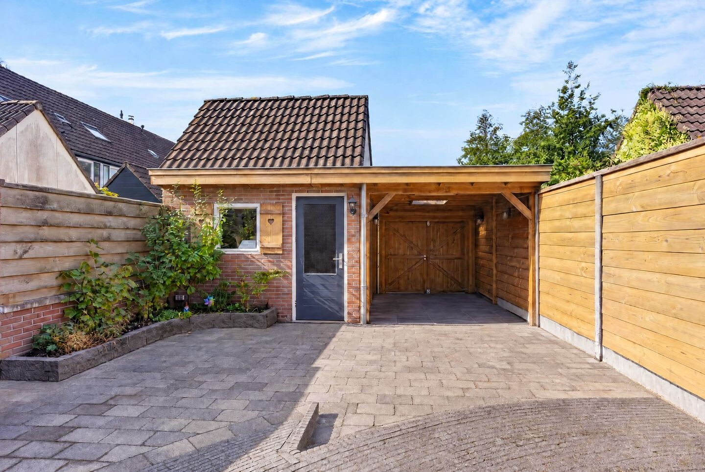 Hoekwoning te koop: Gerard Doustraat 32, Ede