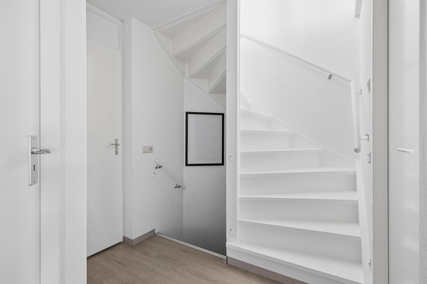 Tussenwoning te koop: Karssenstraat 20, Ede