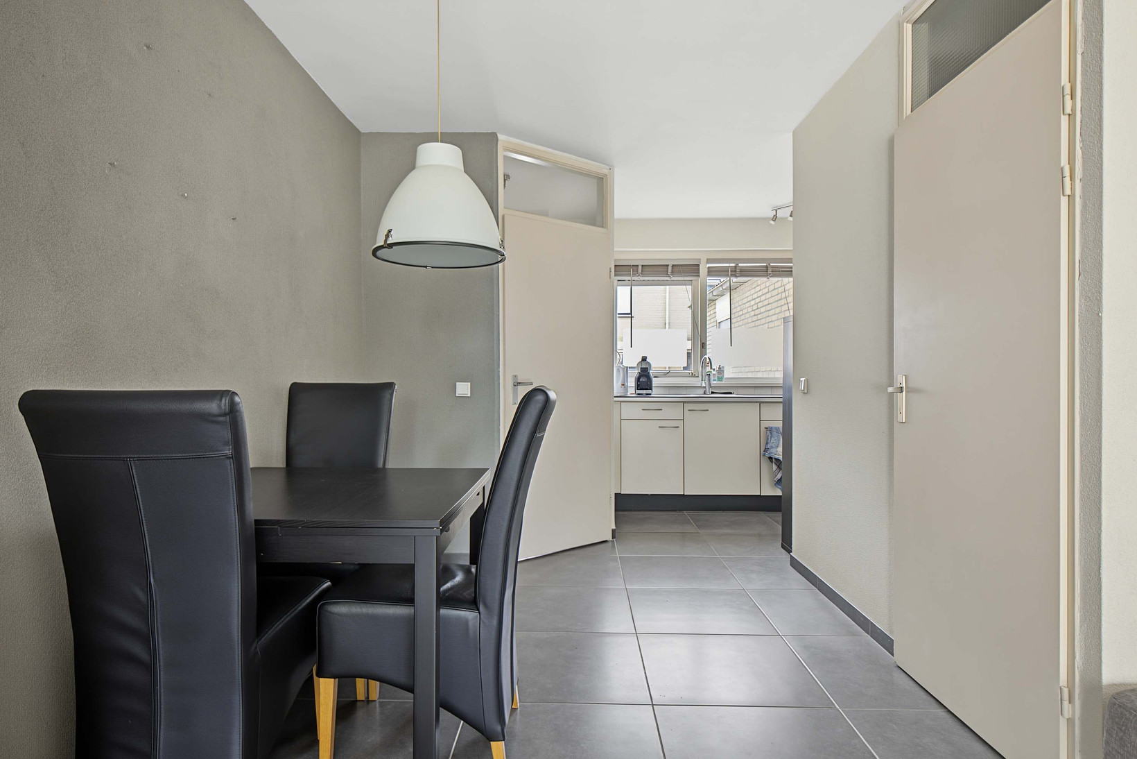 Tussenwoning te koop: Nicolaas Maesstraat 54, Ede