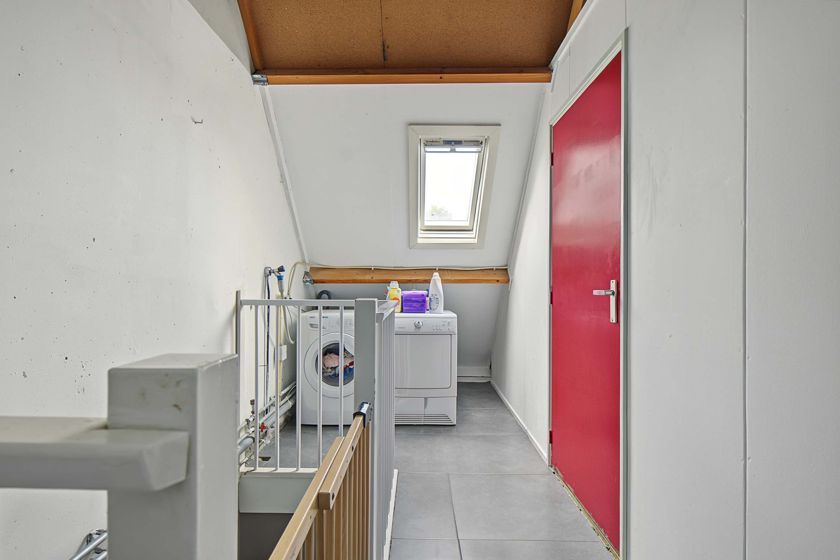 Tussenwoning te koop: Nicolaas Maesstraat 54, Ede
