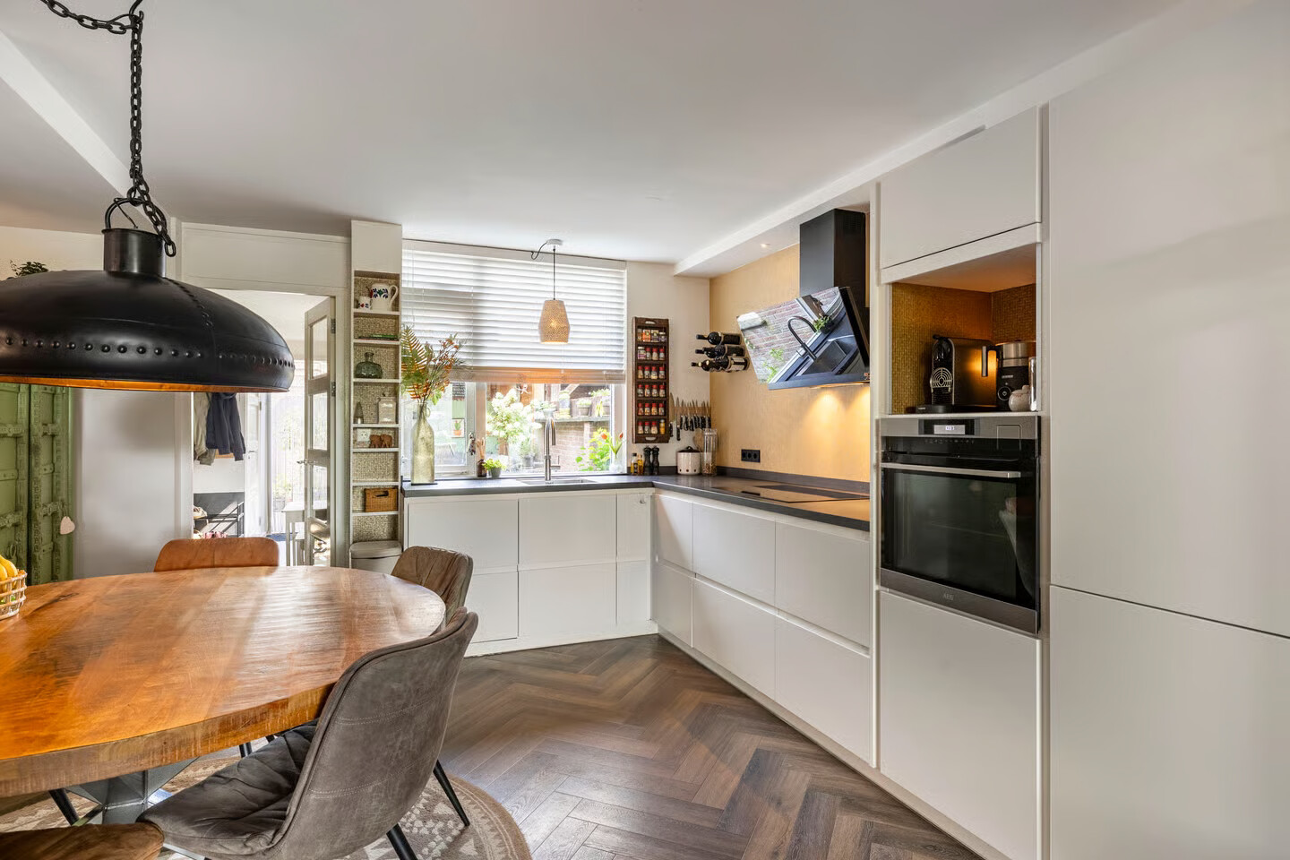 Twee-onder-één-kap te koop: Paulus Potterstraat 21, Ede