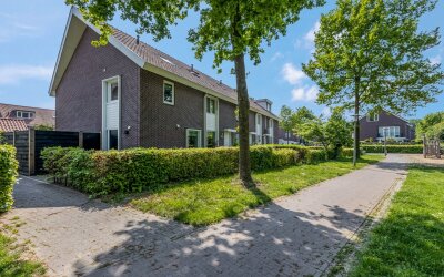 Scharlakenbos 21