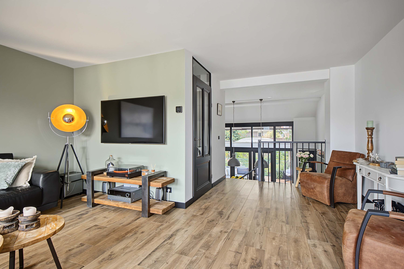 Tussenwoning te koop: Grote Houtplein 12, Ede