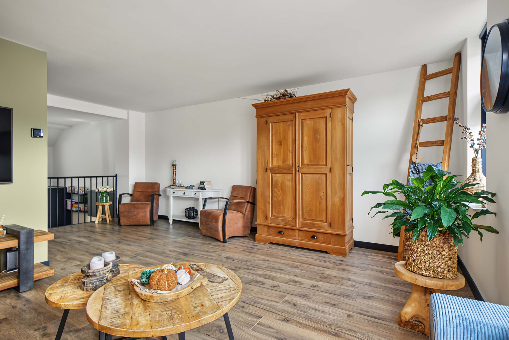 Tussenwoning te koop: Grote Houtplein 12, Ede