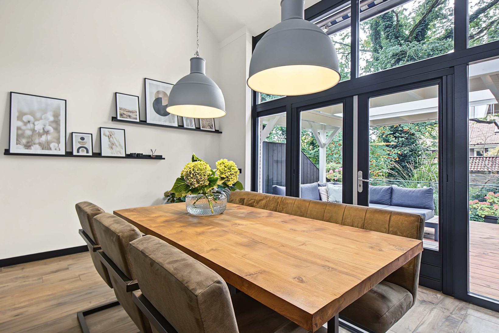 Tussenwoning te koop: Grote Houtplein 12, Ede