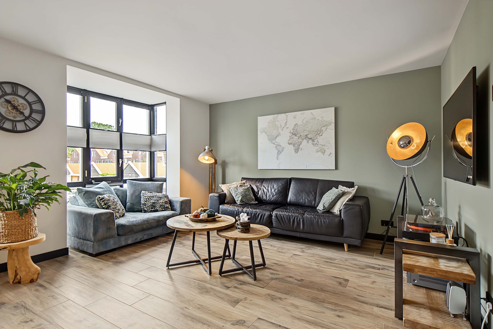 Tussenwoning te koop: Grote Houtplein 12, Ede