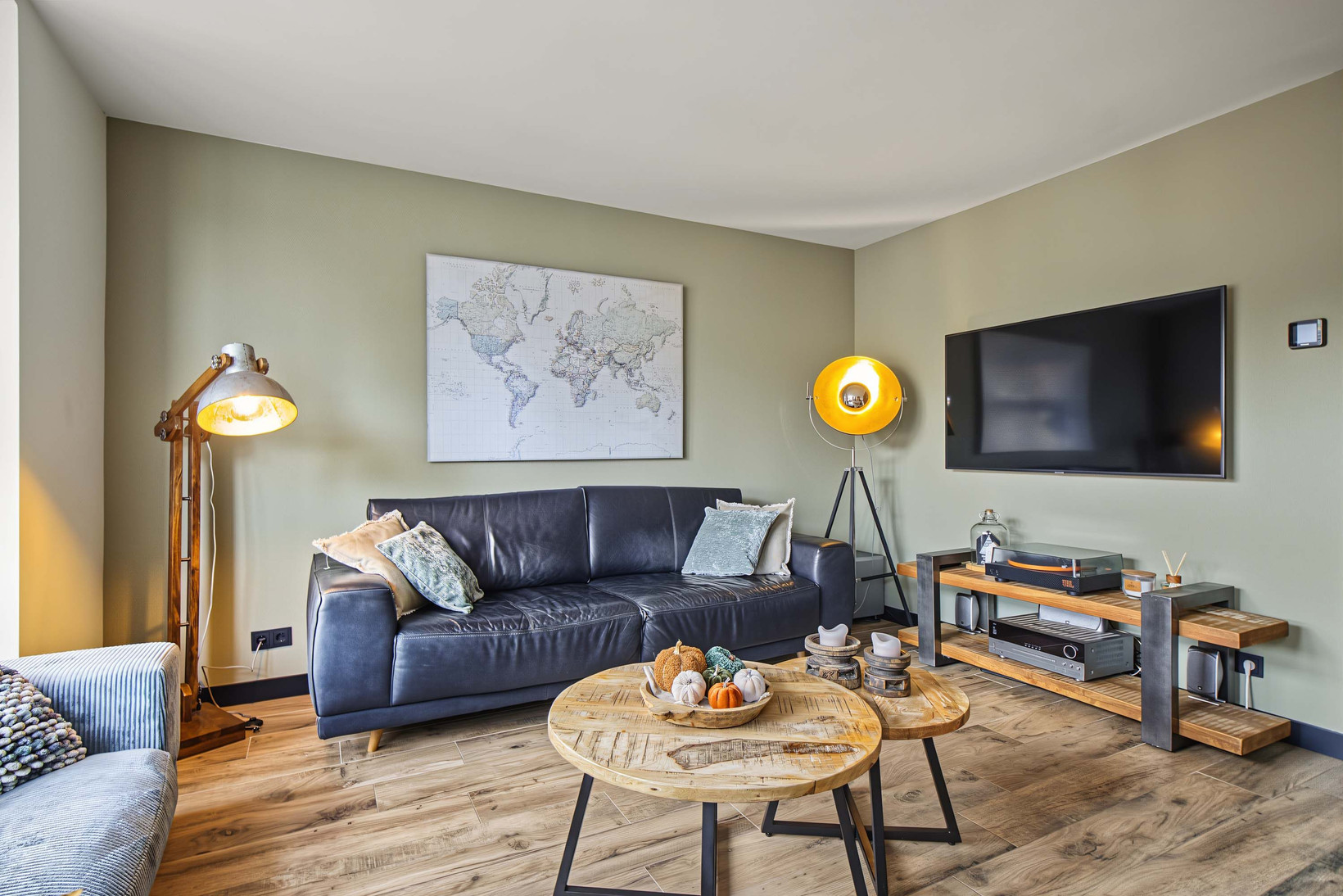 Tussenwoning te koop: Grote Houtplein 12, Ede