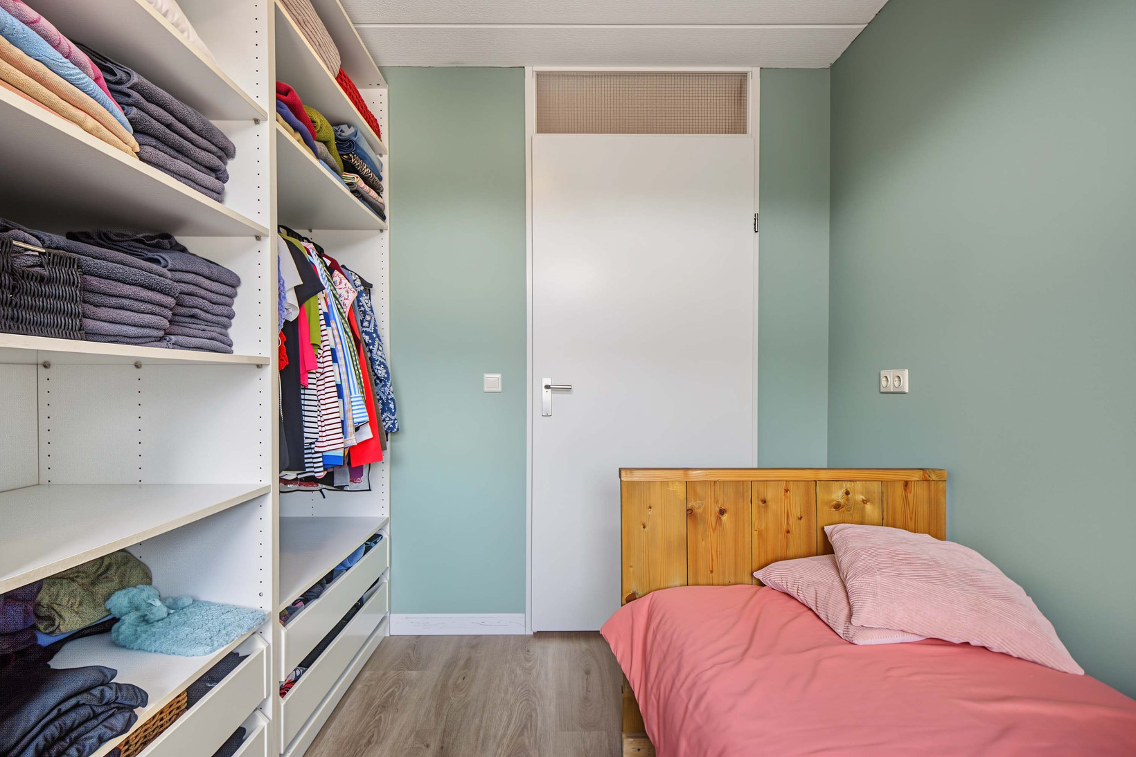 Tussenwoning te koop: Grote Houtplein 12, Ede