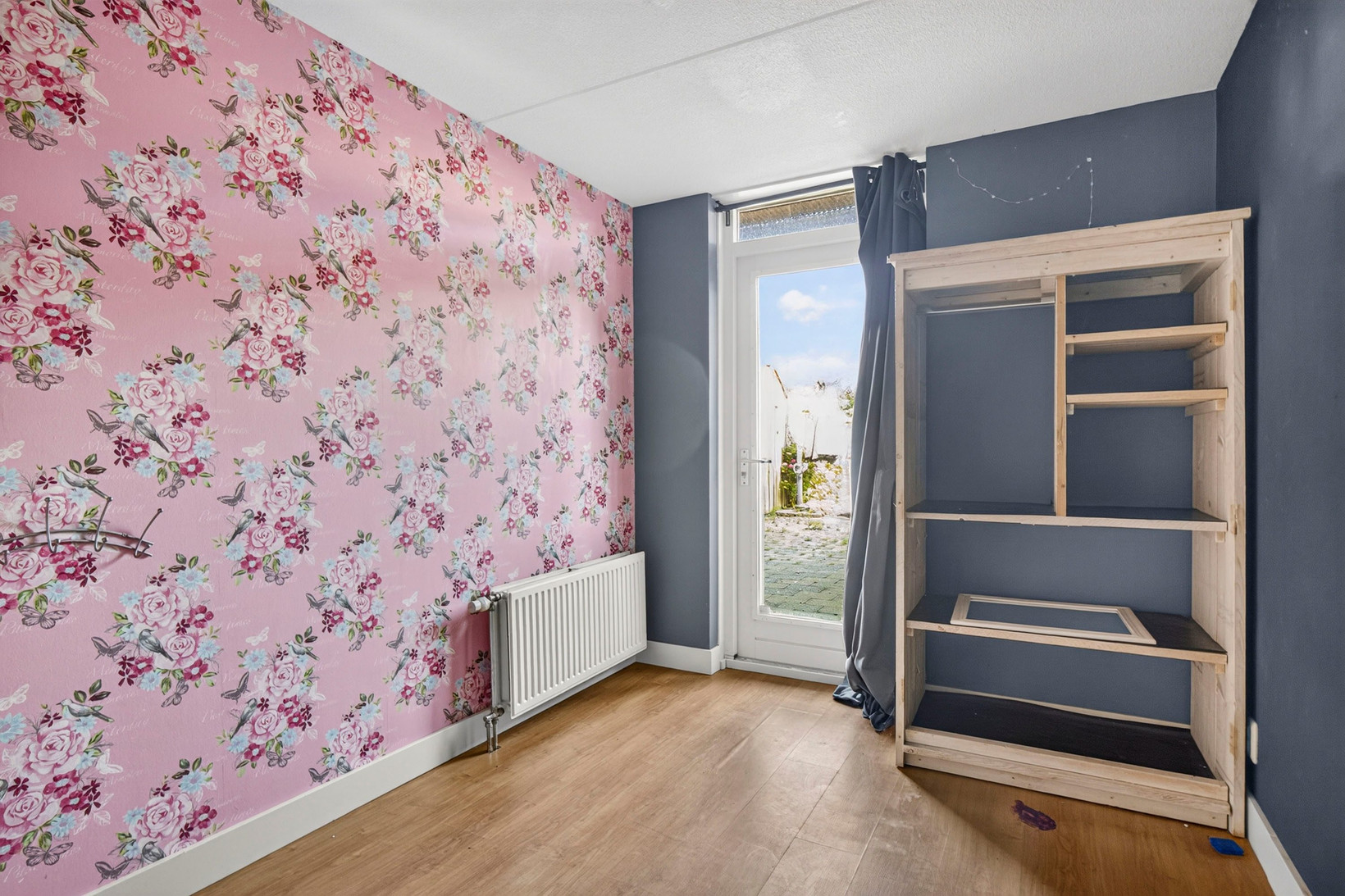 Tussenwoning te koop: Laan van Kernhem 211, Ede