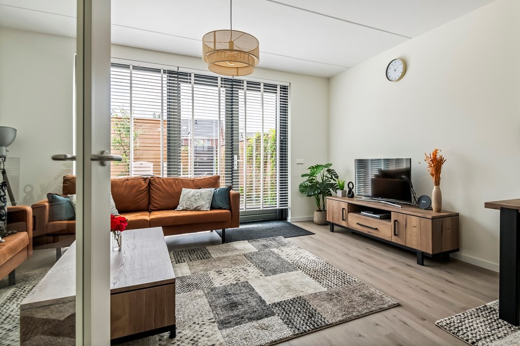 Tussenwoning te koop: Geuldal 44, Ede