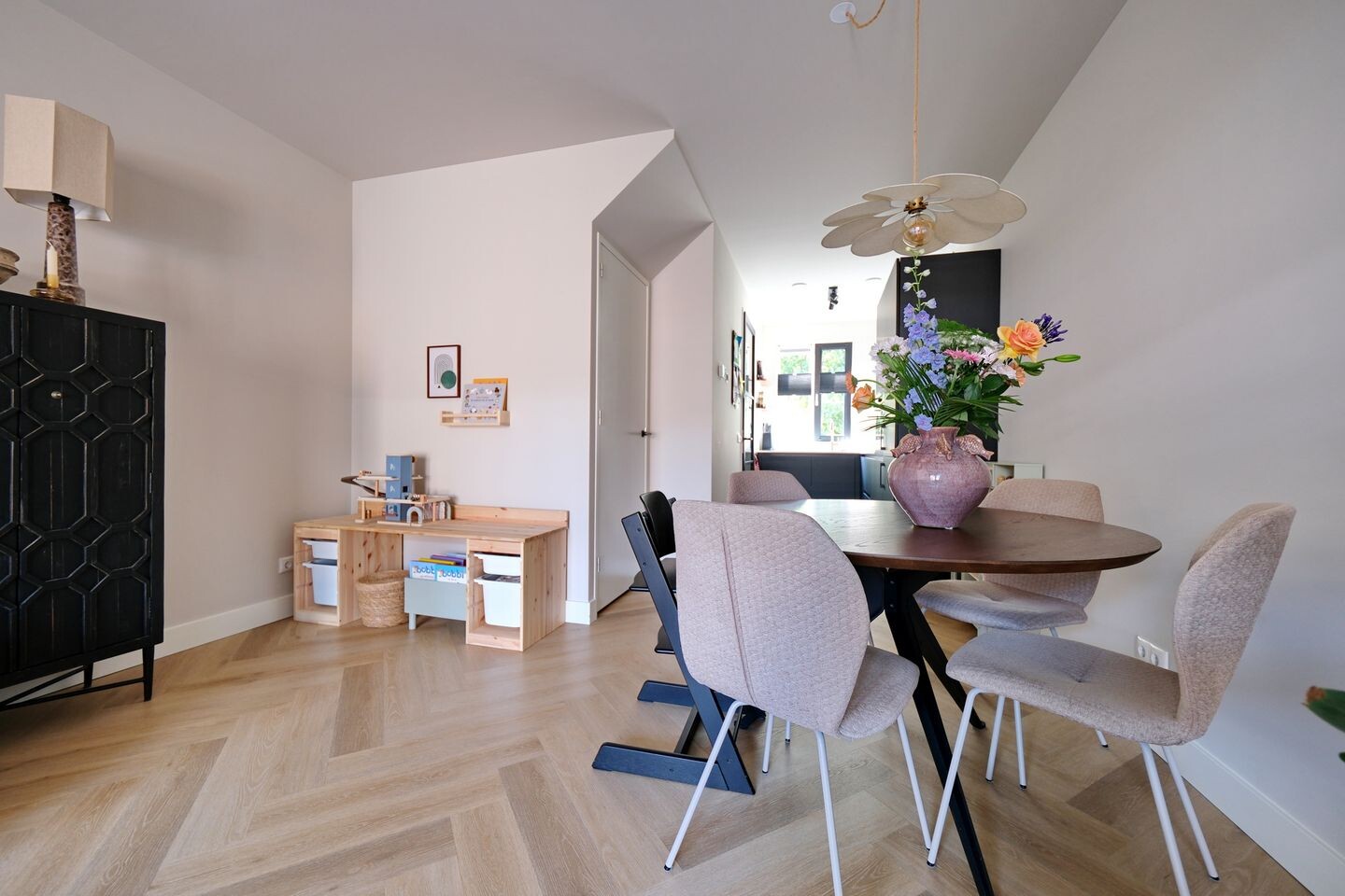 Tussenwoning te koop: Leudal 48, Ede