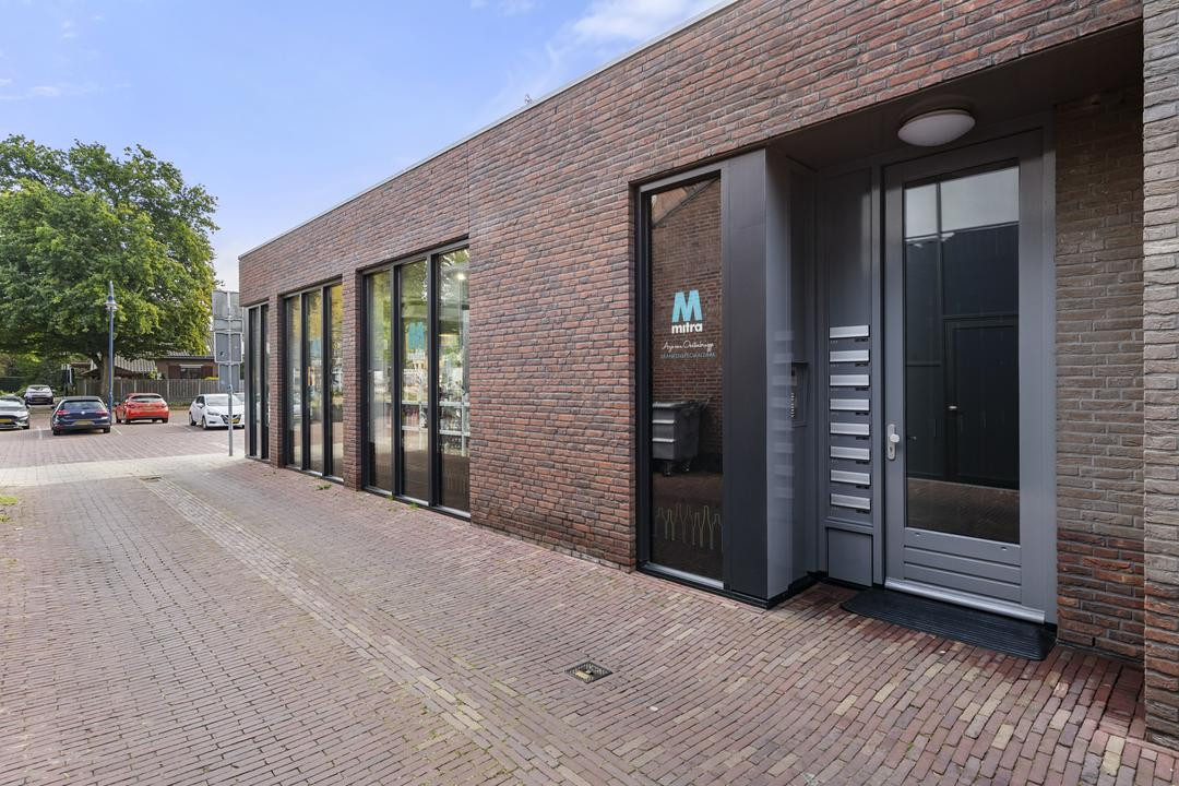 Appartement te koop: Dorpsstraat 49J, Bennekom