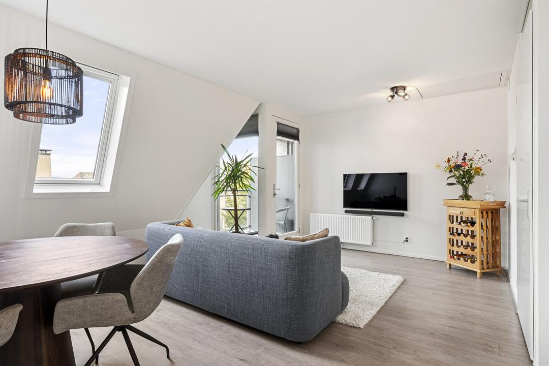 Appartement te koop: Dorpsstraat 49J, Bennekom