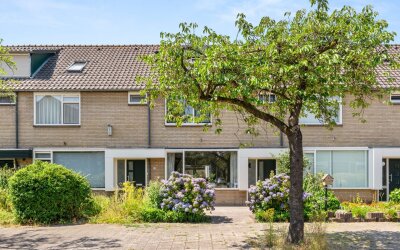 Hof van Putten 23