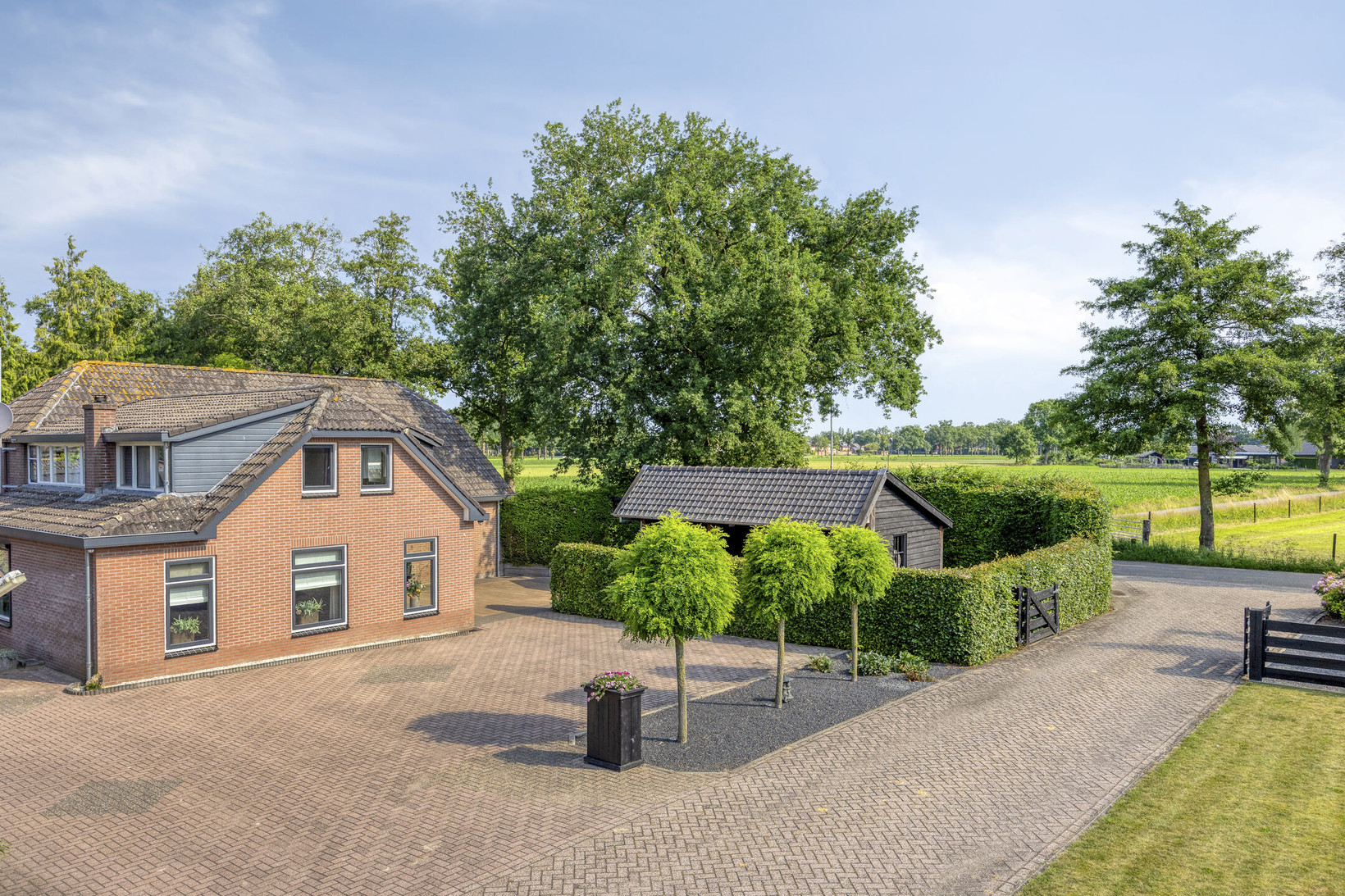 Twee-onder-één-kap te koop: Roekelseweg 18A, Wekerom