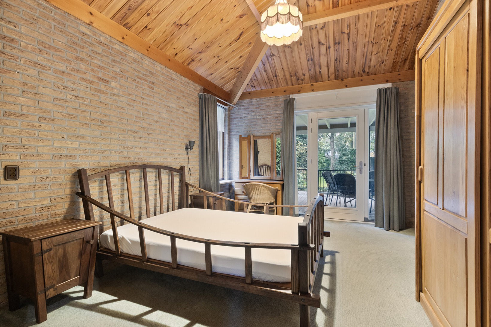 Vrijstaande woning te koop: Dorpsstraat 7, Lunteren