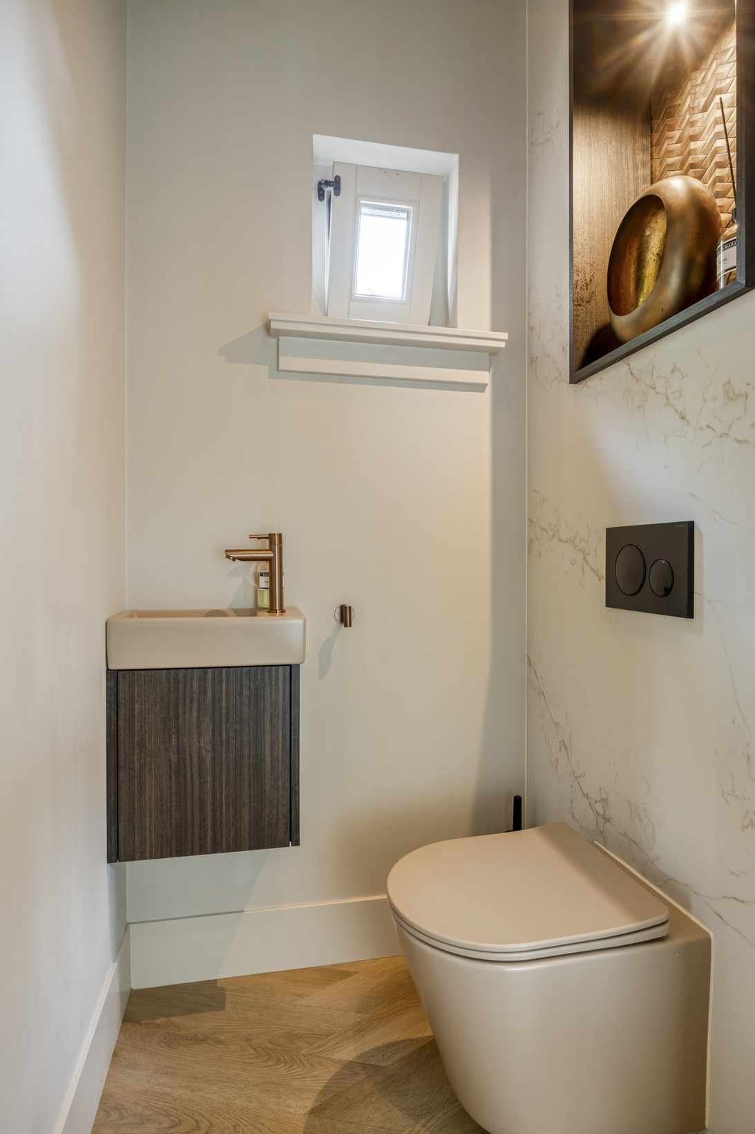Vrijstaande woning te koop: Dorpsstraat 237, Lunteren