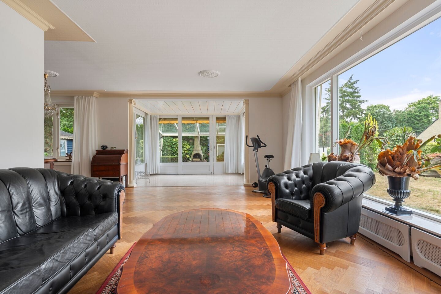 Vrijstaande woning te koop: Hugo de Vriespark 5, Lunteren