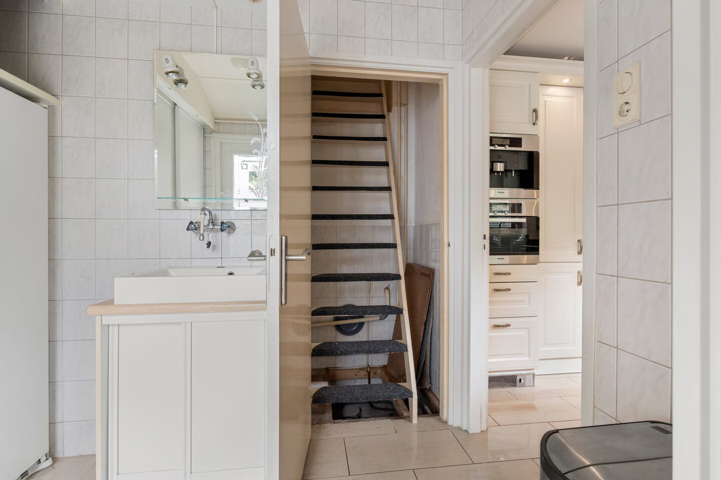 Vrijstaande woning te koop: Hugo de Vriespark 5, Lunteren