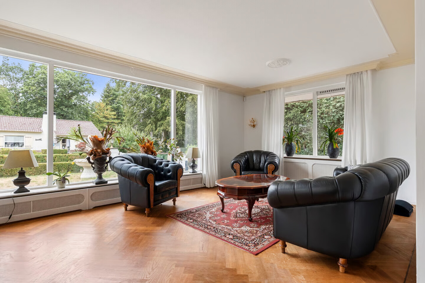 Vrijstaande woning te koop: Hugo de Vriespark 5, Lunteren