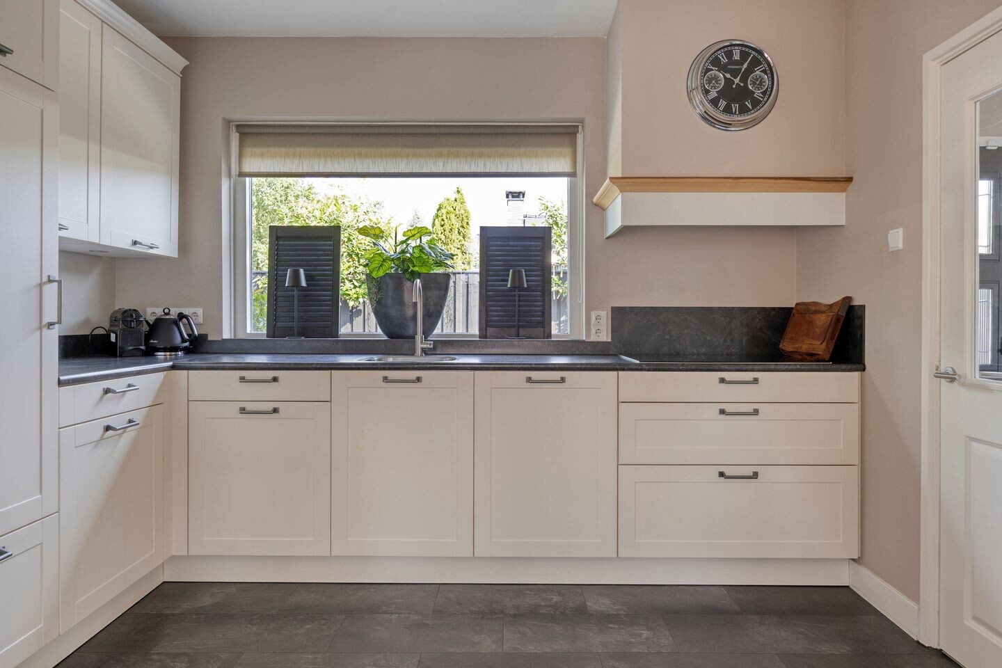 Vrijstaande woning te koop: Edeseweg 11A, Lunteren