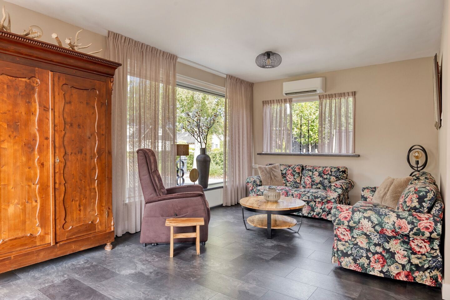 Vrijstaande woning te koop: Edeseweg 11A, Lunteren