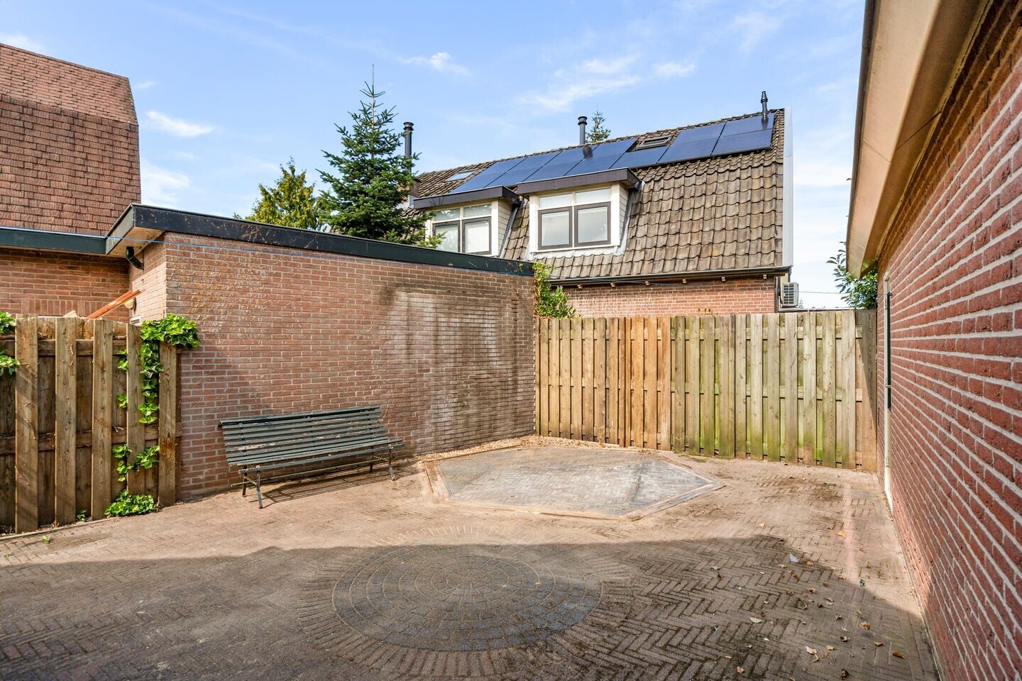 Vrijstaande woning te koop: Oranjestraat 11, Lunteren