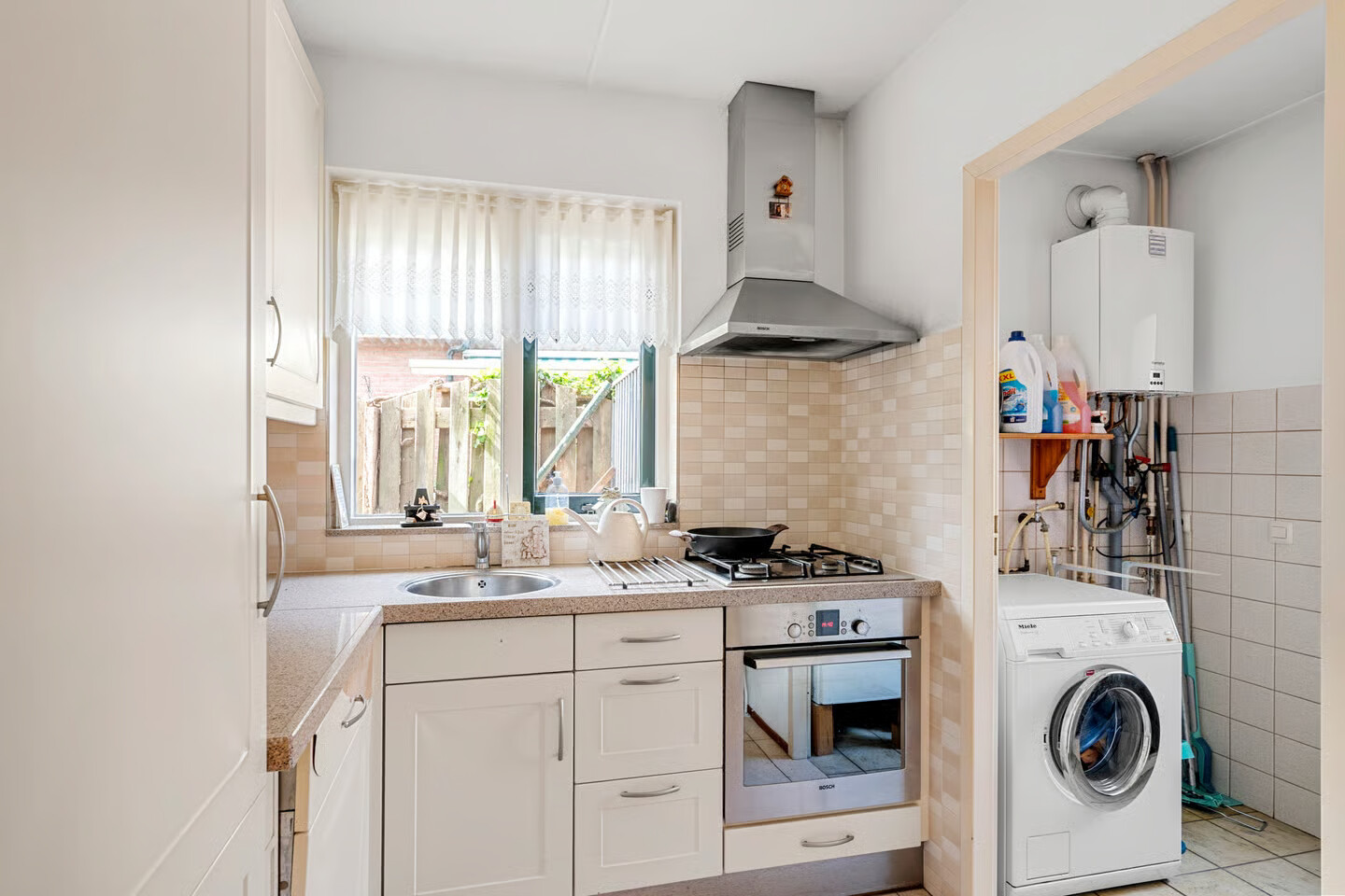 Vrijstaande woning te koop: Oranjestraat 11, Lunteren