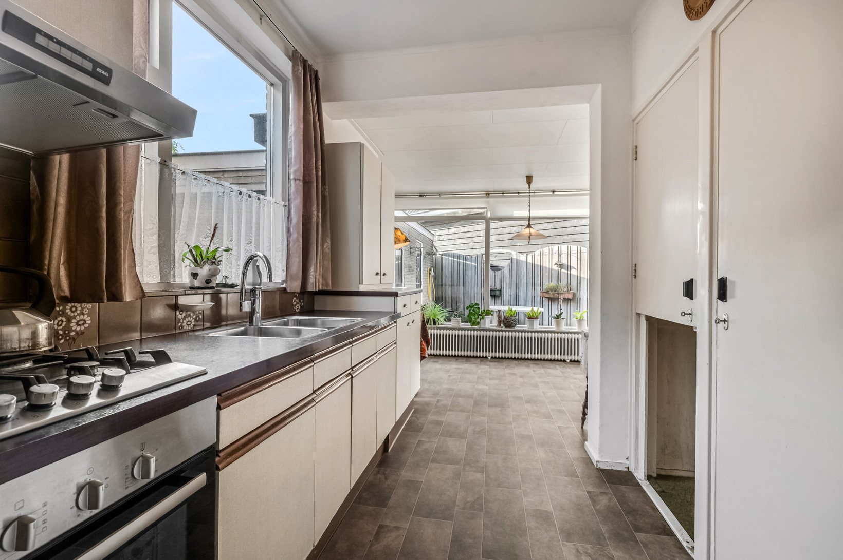 Hoekwoning te koop: Ieplaan 12, Lunteren